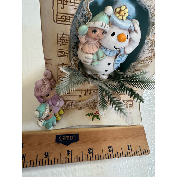 Unisex Garry Sharpe Figurine Frosty the Snowman Beige Blue - Picture 3 of 5
